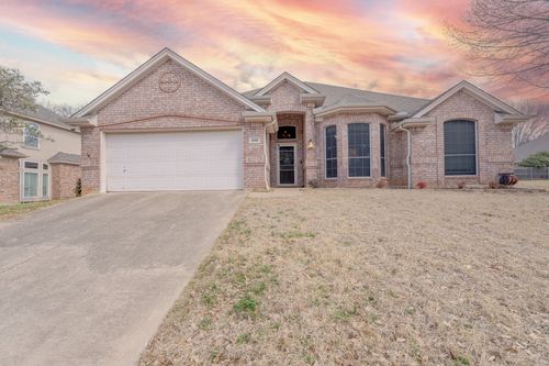 409 Bryce Ln, Arlington, TX, 76013-7506 | Card Image