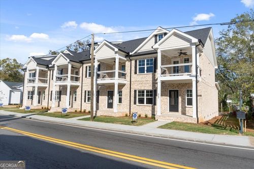 323 S Madison Avenue, Monroe, GA, 30655 | Card Image