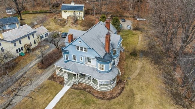 C - 10 N Main St, Condo with 2 bedrooms, 1 bathrooms and 2 parking in Williamsburg MA | Image 20