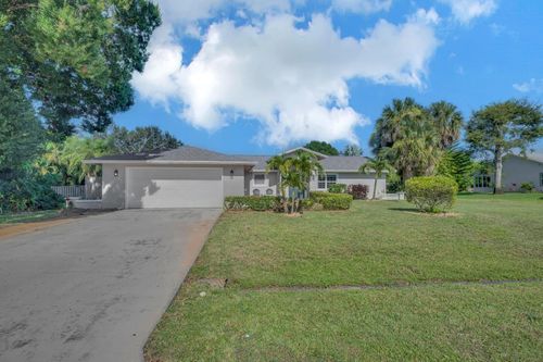 2013 Se Hanford Rd, Port Saint Lucie, FL, 34952-8863 | Card Image
