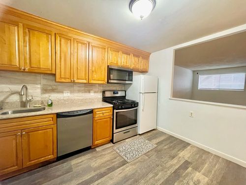 unit-118-195 Independence Ave, Quincy, MA, 02169-7753 | Card Image