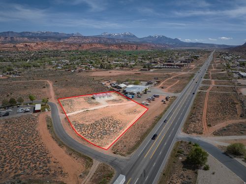 2302 Resource Blvd, Moab, UT, 84532-3435 | Card Image