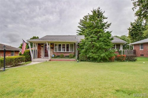236 Alben St, Alton, IL, 62002-2002 | Card Image