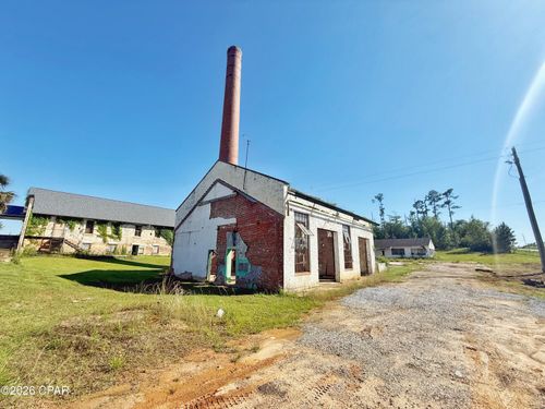 4111 Gov Rick Scott Drive, Marianna, FL, 32448 | Card Image