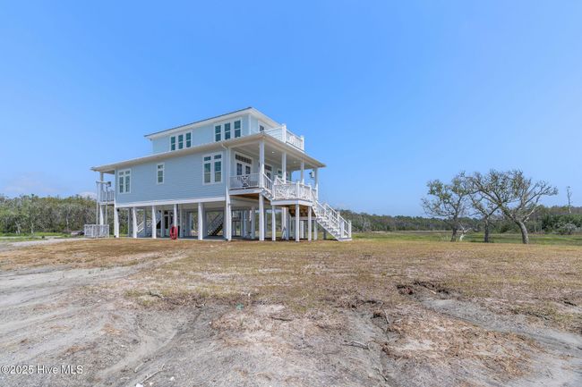316 Bettie Path Rd, House other with 2 bedrooms, 2 bathrooms and null parking in Beaufort NC | Image 6