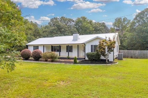 9597 Highway 334, Nicholson, GA, 30565-3225 | Card Image