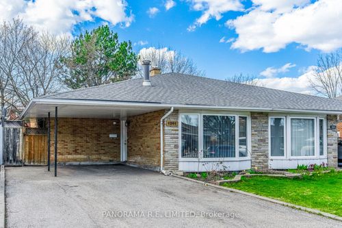 1201 Westerdam Rd, Mississauga, ON, L4Y2H3 | Card Image
