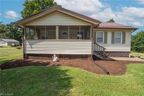 3804 Eigen St, Youngstown, OH, 44515-3111 | Card Image