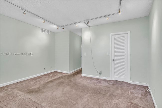 APT-624 - 90 Edgewater Dr, Condo with 2 bedrooms, 3 bathrooms and null parking in Coral Gables FL | Image 28