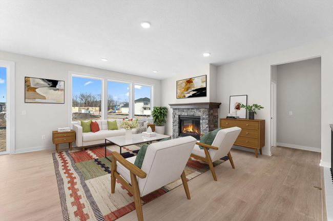 Living room virtually staged | Image 4