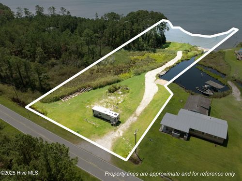 287 Old Pamlico Beach Rd W, Belhaven, NC, 27810-9229 | Card Image