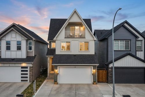 34 Belvedere Green Se, Calgary, AB, T2A7M5 | Card Image