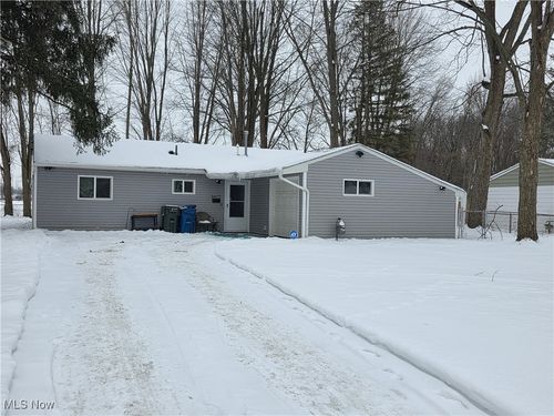 34577 W Point Drive, North Ridgeville, OH, 44039 | Card Image