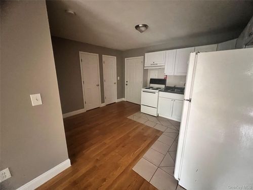 apt-302-2 Morris Ave, Cold Spring, NY, 10516-2309 | Card Image