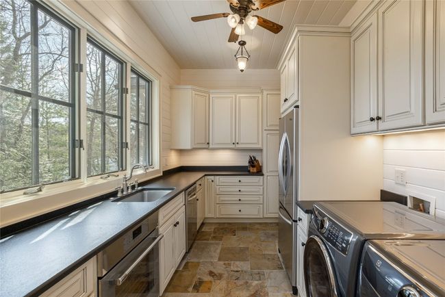 11 W Stone Pointe Ln, House other with 4 bedrooms, 5 bathrooms and null parking in Cullowhee NC | Image 33