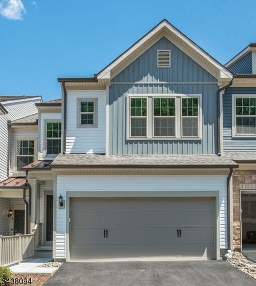 5 Wadsworth Dr, Denville, NJ, 07834-3817 | Card Image