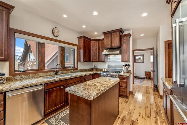 32 Cinnamon Mountain Rd, House other with 6 bedrooms, 6 bathrooms and null parking in Crested Butte CO | Image 14