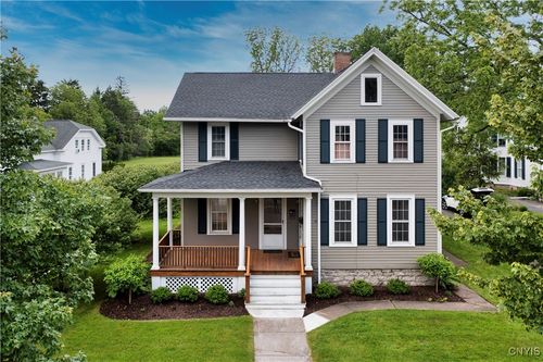 57 W Genesee St, Skaneateles, NY, 13152-1083 | Card Image