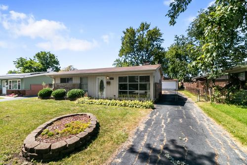 1354 Stanley Blvd, Calumet City, IL, 60409-6032 | Card Image