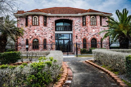 2700 Oxford Dr, Port Arthur, TX, 77642-0209 | Card Image