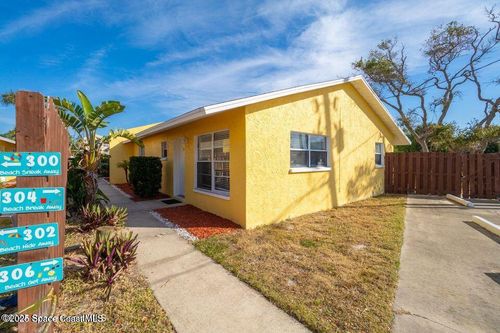 304 Arthur Ave, COCOA BEACH, FL, 32931-4513 | Card Image