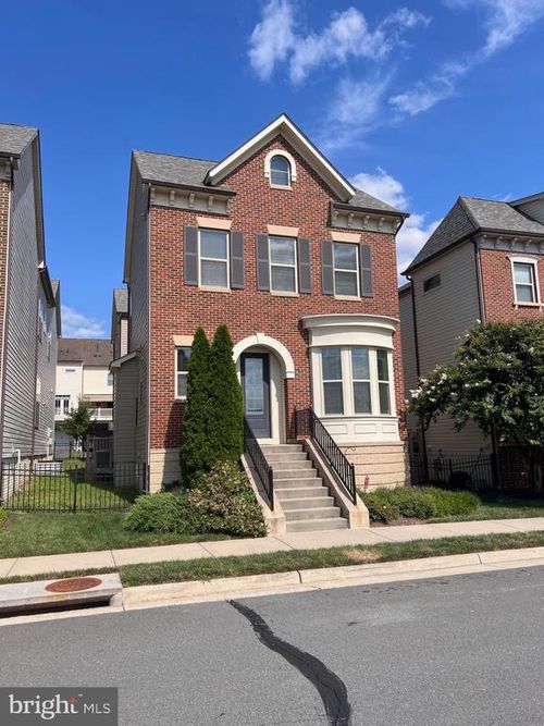 20780 Exchange St, ASHBURN, VA, 20147-6507 | Card Image