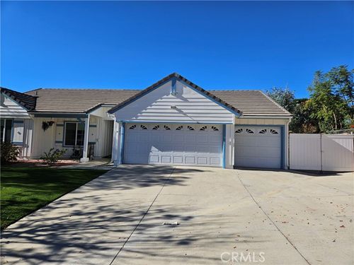 221 Hazelridge Ct, Simi Valley, CA, 93065-5903 | Card Image