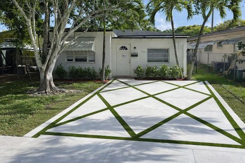 1946 Rodman St, Hollywood, FL, 33020-6040 | Card Image