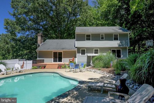 284 Sigma Dr, HARWOOD, MD, 20776-9761 | Card Image