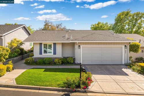 685 Saint George Rd, Danville, CA, 94526-6231 | Card Image