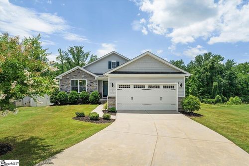 651 Olivia Springs Dr, Spartanburg, SC, 29302-4684 | Card Image