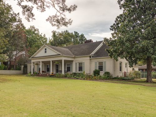 4165 Park Ave, Memphis, TN, 38117-4620 | Card Image