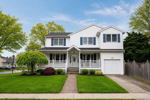 3837 Cordwood Lane, Hempstead, NY, 11783 | Card Image