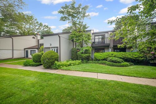unit-2a-67 Richmond Blvd, Ronkonkoma, NY, 11779-3641 | Card Image