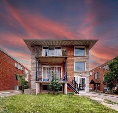 253 Mohawk Rd E, Hamilton, ON, L9A2H5 | Card Image