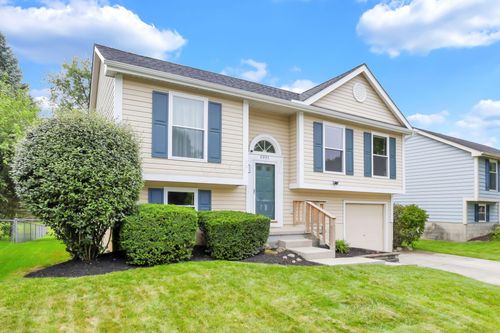 6991 Endsleigh Dr, Reynoldsburg, OH, 43068-4021 | Card Image