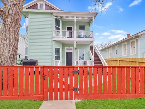 1-1919 Avenue O, Galveston, TX, 77550-8345 | Card Image