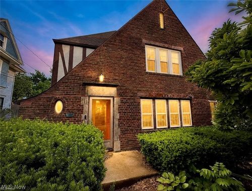 1155 W 6th St, Lorain, OH, 44052-1450 | Card Image