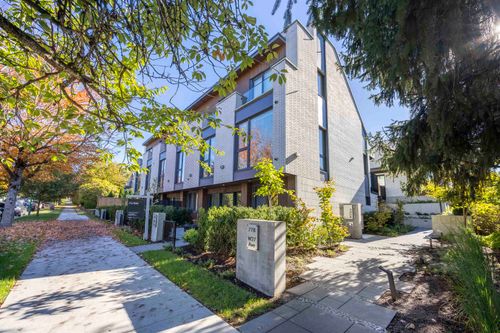 203-778 E 27th Ave, Vancouver, BC, V5V2K9 | Card Image
