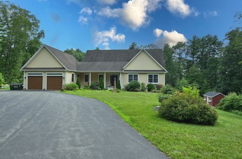 5 Kies Rd, Killingly, CT, 06239-3839 | Card Image