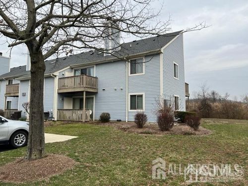 815 Aspen Dr, Plainsboro, NJ, 08536-3607 | Card Image