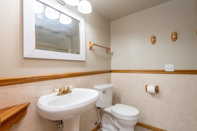 504 Eastern Trl, House other with 4 bedrooms, 4 bathrooms and null parking in MUKWONAGO WI | Image 49
