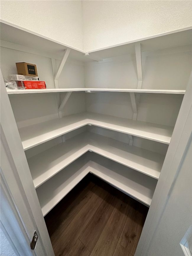 View of pantry | Image 11