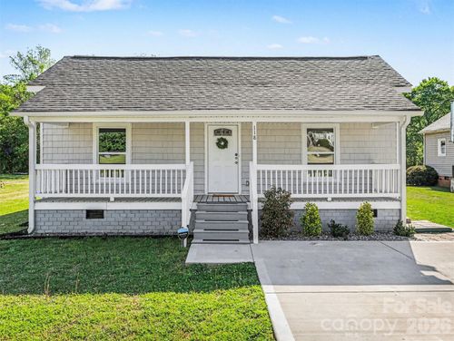 118 Glen Rae St Sw, Concord, NC, 28025-5371 | Card Image