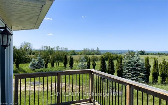 85621 7 Sideroad, House other with 2 bedrooms, 2 bathrooms and 10 parking in Meaford ON | Image 17