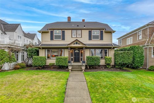 1005 Grand Avenue, Everett, WA, 98201 | Card Image