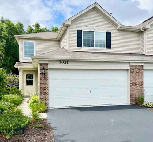 7031 Country Club Hills Dr, Fox Lake, IL, 60020-1029 | Card Image