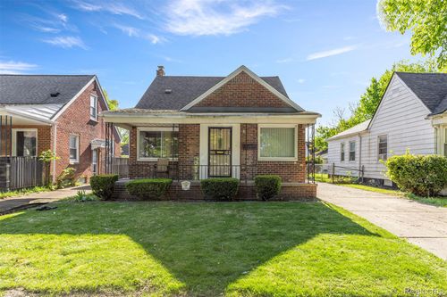 7800 Brace St, Detroit, MI, 48228-3472 | Card Image