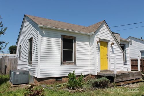 1004 S Ridge Ave, Kannapolis, NC, 28083-5164 | Card Image