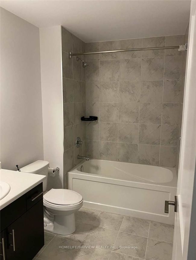 84 - 30 Times Square Blvd, House attached with 3 bedrooms, 3 bathrooms and 1 parking in Hamilton ON | Image 19